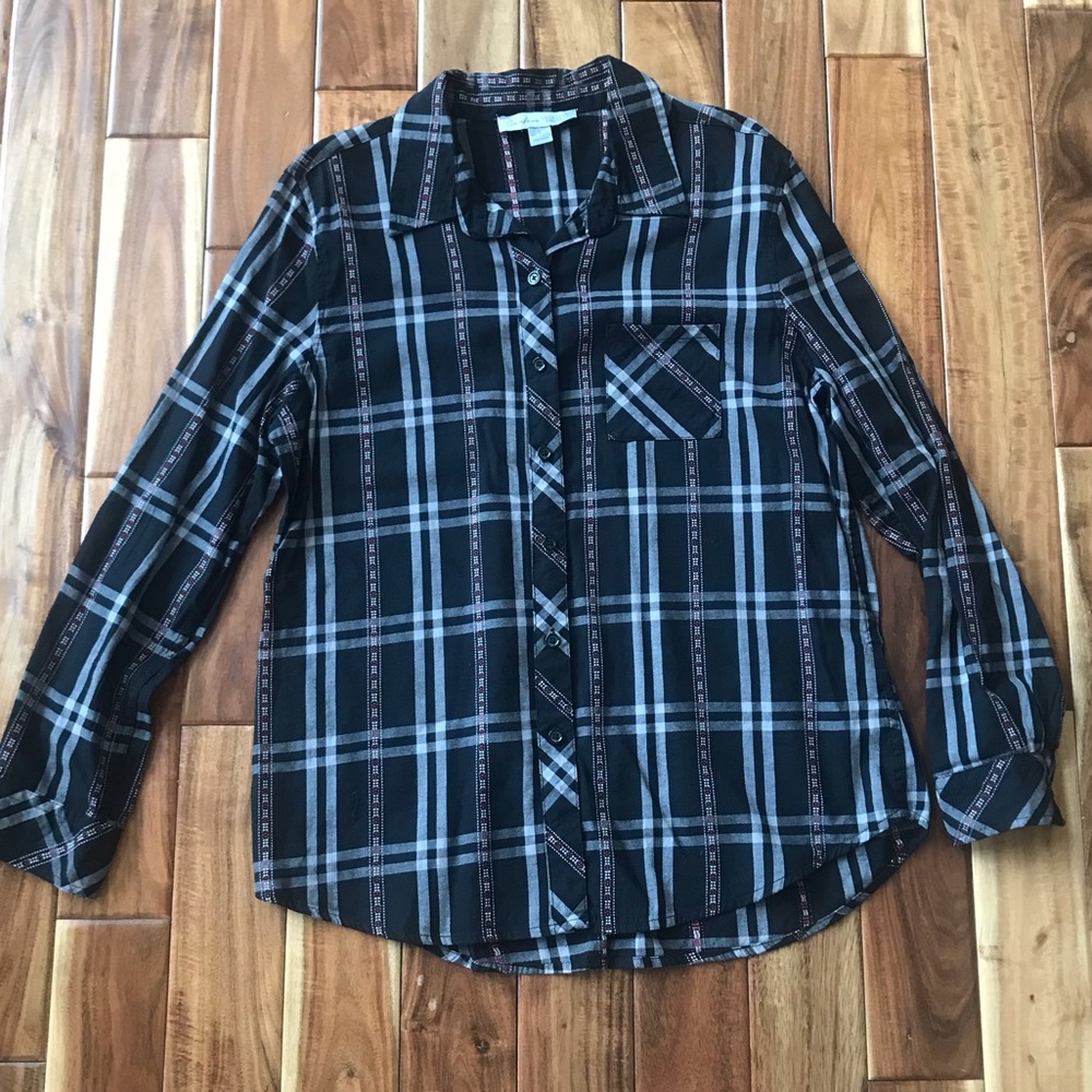 Confess Collection Button-up